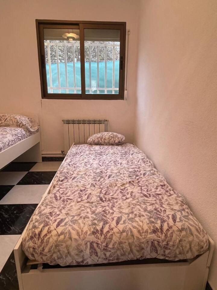 Casa Con Jardin En Ogijares Villa ภายนอก รูปภาพ